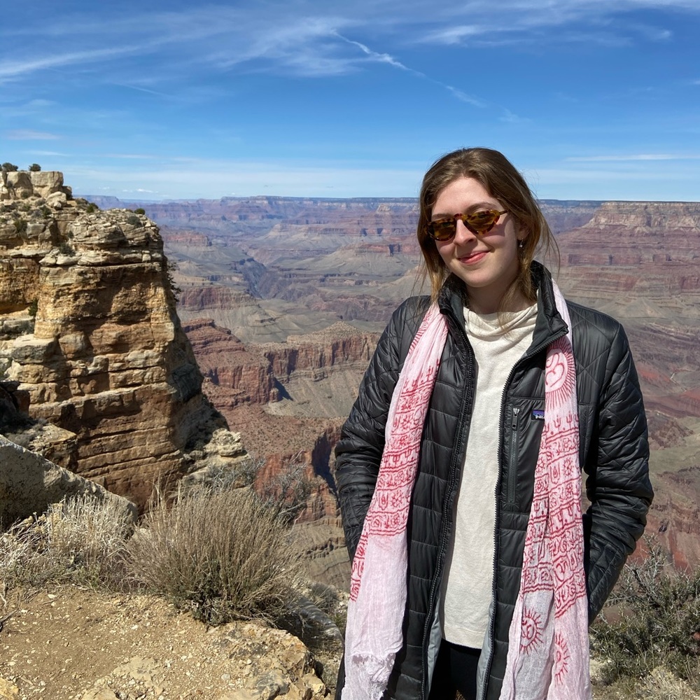 Meet your Posher, Cate